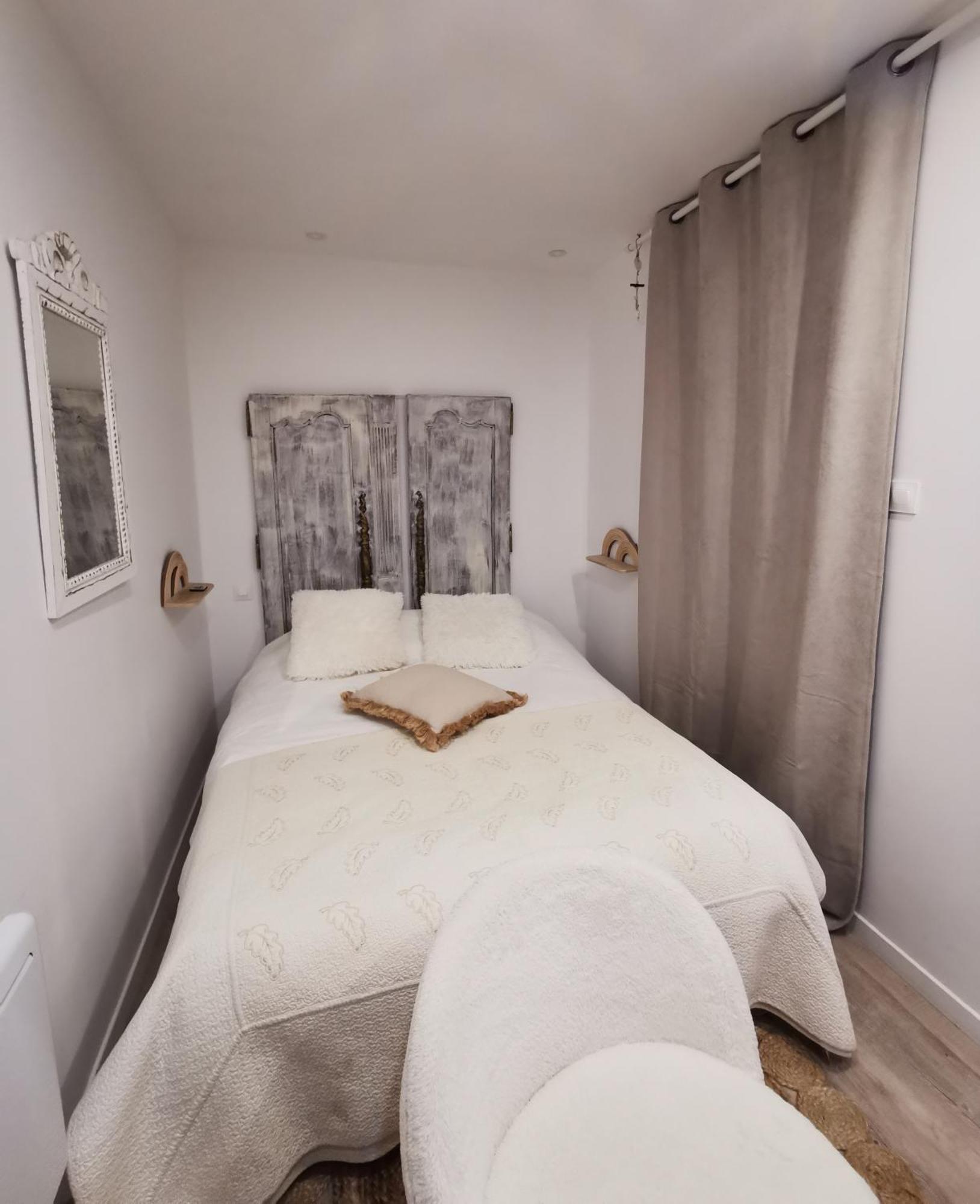 Au Poeme Du Chene, Logement Independant, Calme, Parking Gratuit Basse-Goulaine Ngoại thất bức ảnh